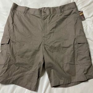 Falcon Bay Men's Rugged Wear Comfort Waist Cargo Shorts 3X,  NWT
